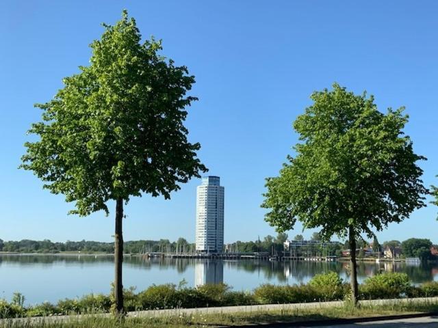 Ferienappartment Wikingturm Schleswig Exterior photo